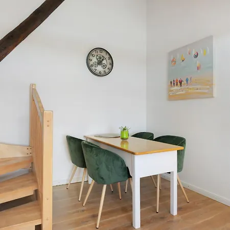 Leuchtturm Apartment Westerhever